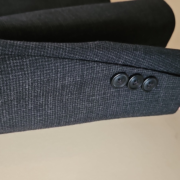 David Taylor men's size 38R black 45% wool 55% polyester blazer suit jacket - Picture 4 of 8